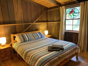 2 soverom og sengetøy