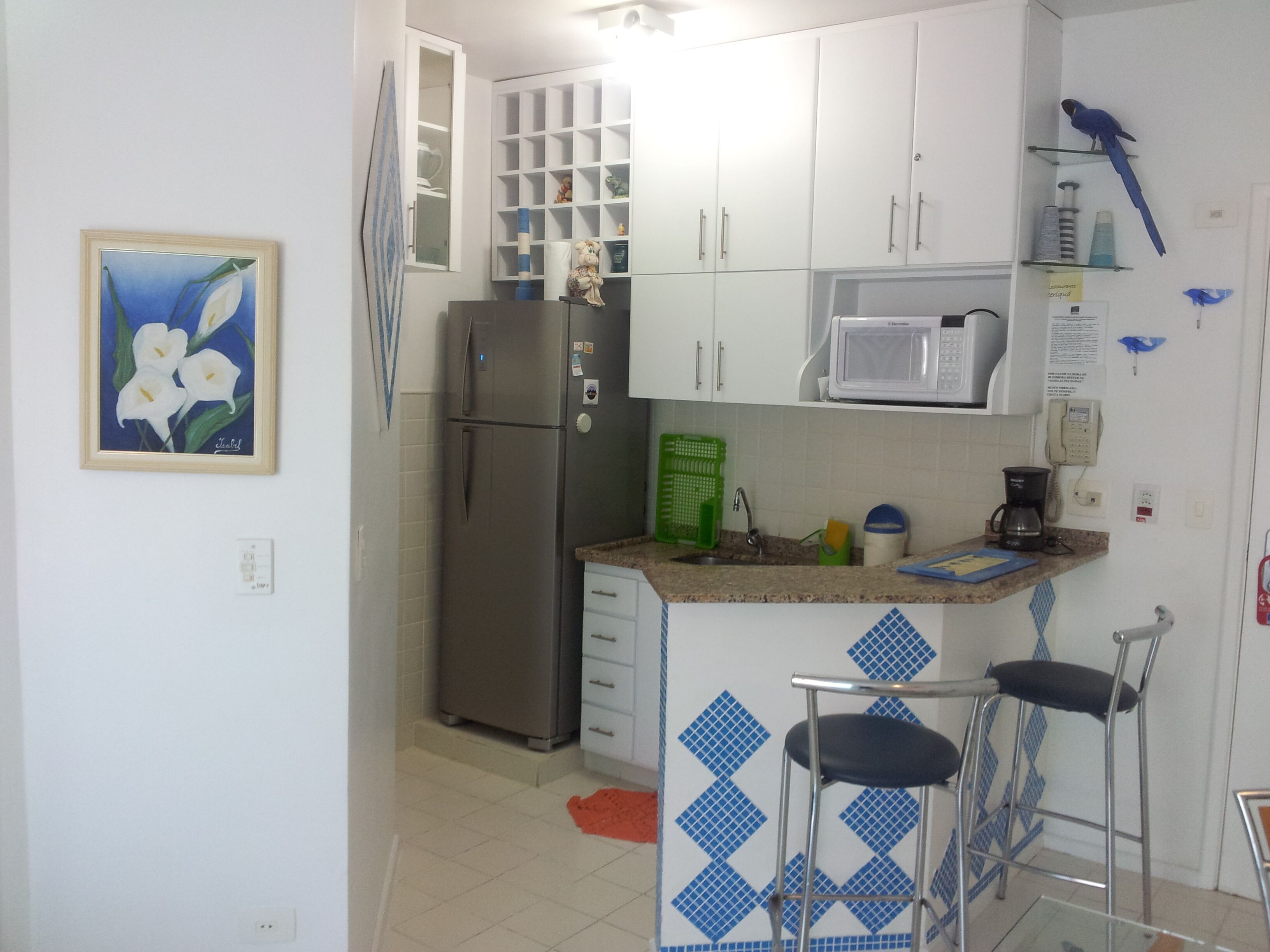 Various services, beautiful views to the sea and the mountains! Try it! 11 999444980