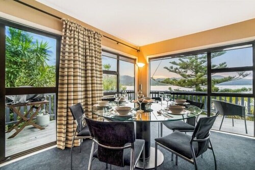 Luxury accommodation in central Coro Township