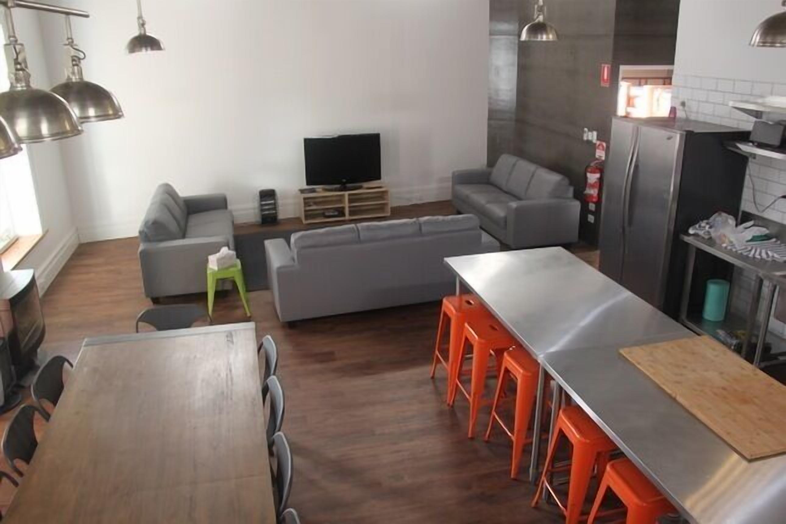 cu@wallaroo-cu2 Group accommodation — image 13