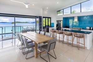 Fridge, oven, dishwasher, highchair - Edge Penthouse, Stunning Penthouse on Hamilton Island (Hamilton Island)
