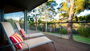 Terrace/patio - Dee Jays - Large Spa - Bush Views (HEPBURN)