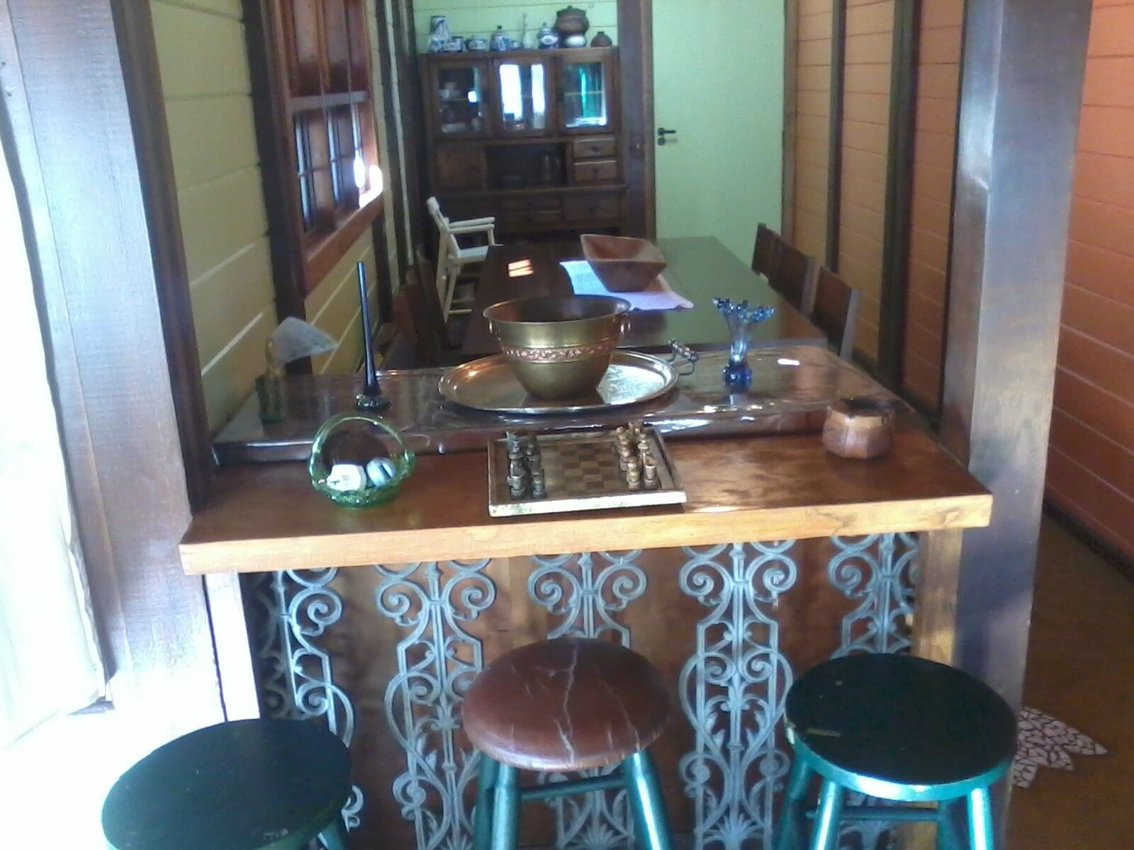 CHALET WITH SWIMMING POOL IN LAWN, CENTRAL AREA 3 BEDROOM, FIREPLACE, HEATING.