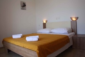 2 bedrooms, Internet