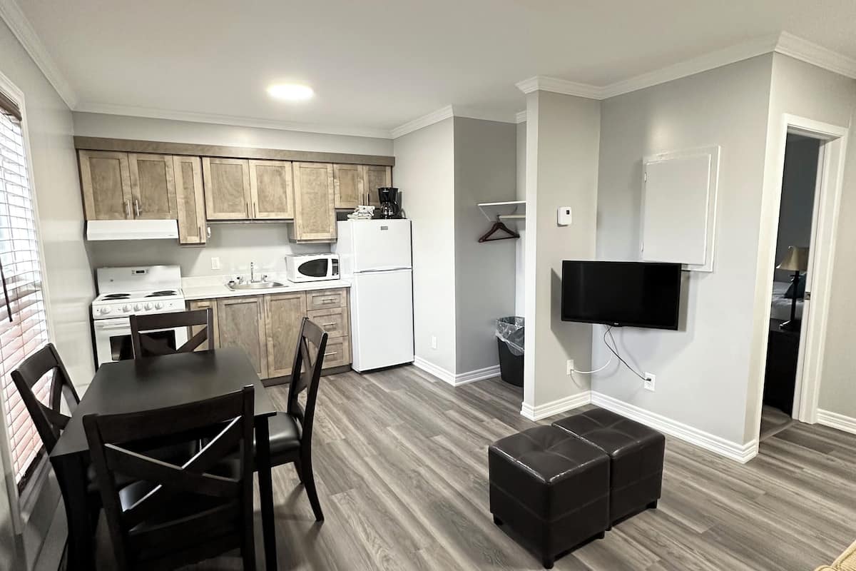 duplex | private kitchen