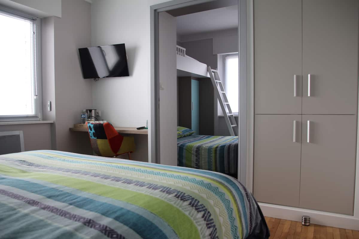 Family Suite, Mezzanine
