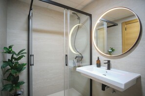 Shower -  Urban Rooms Alicante (Alicante)