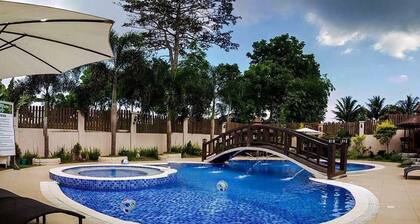 Breezy Tagaytay Vacation House 1