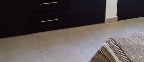 2 bedrooms, Internet
