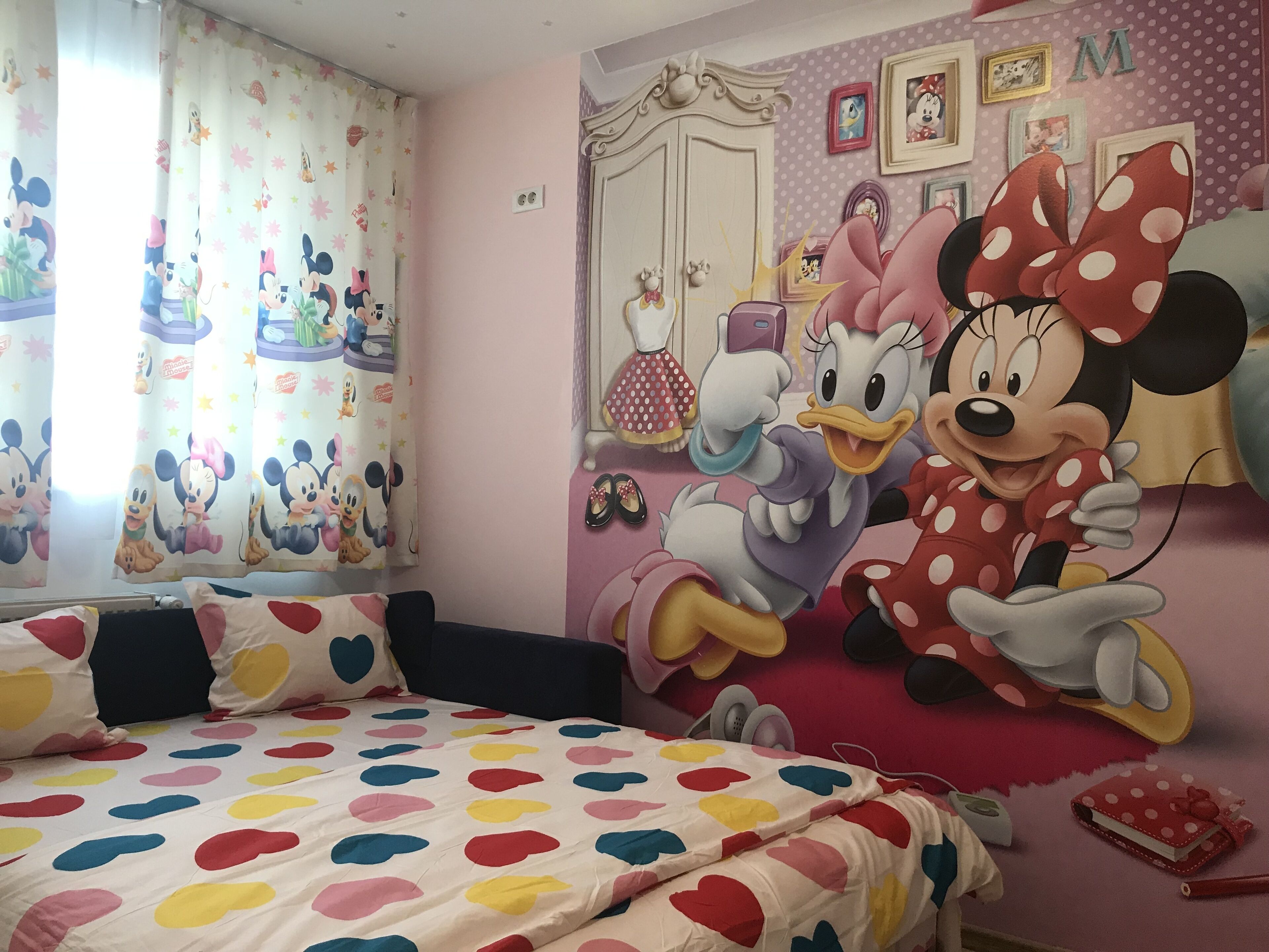 3 bedrooms, in-room safe, desk, soundproofing