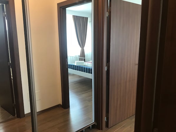 Interior - PIPERA LAKE VIEW BRIGHT APARTAMENT (PIPERA)