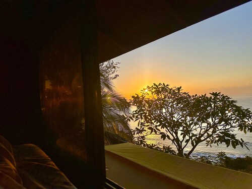 Montezuma Heights, Colibri Cabin Xtreme Ocean view tree house style. Sleeps 3