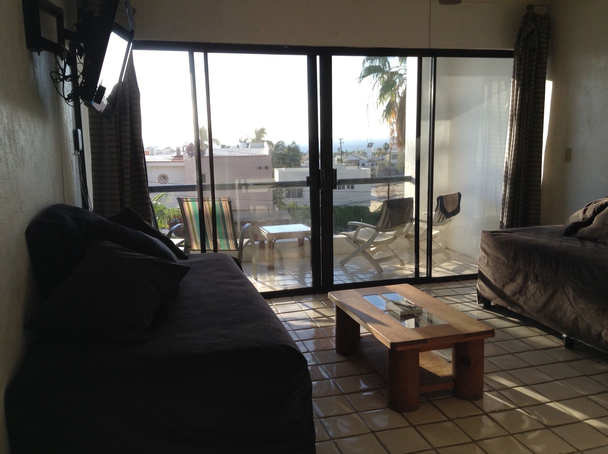 Best place to stay per day or week in Cabo