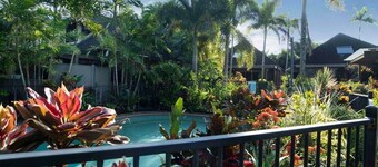 Banfield No 2 - Absolute Beachfront Bungalow