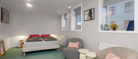 1 bedroom, iron/ironing board, free WiFi, bed sheets