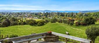 Aww Sheep-Uninterrupted Panoramic View with Spa