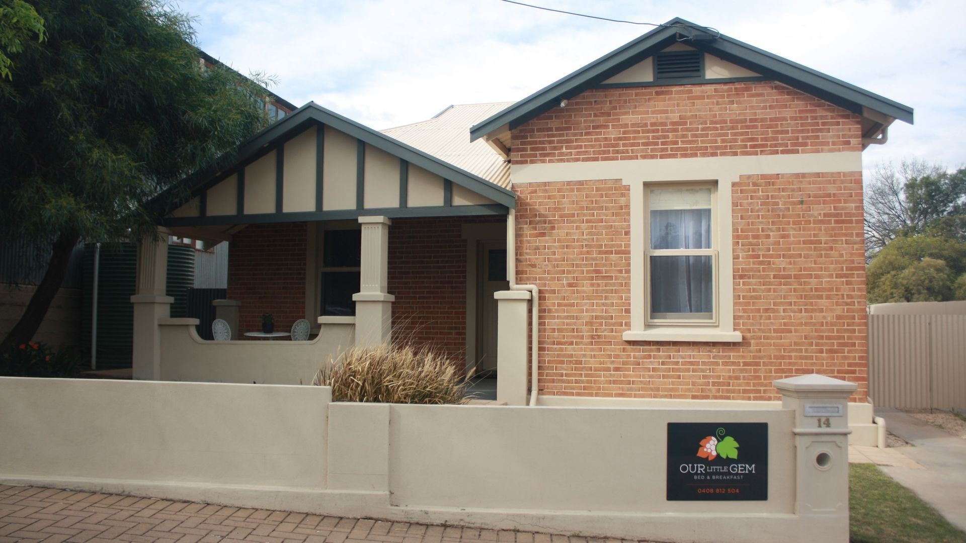 Our Little Gem B&B - "Home away from home"