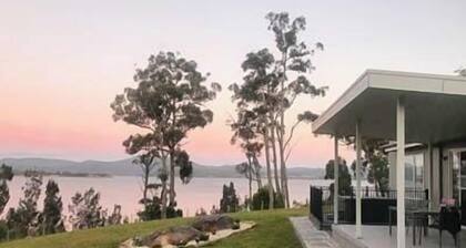 Fair Winds , luxury Huon Valley accommodation
