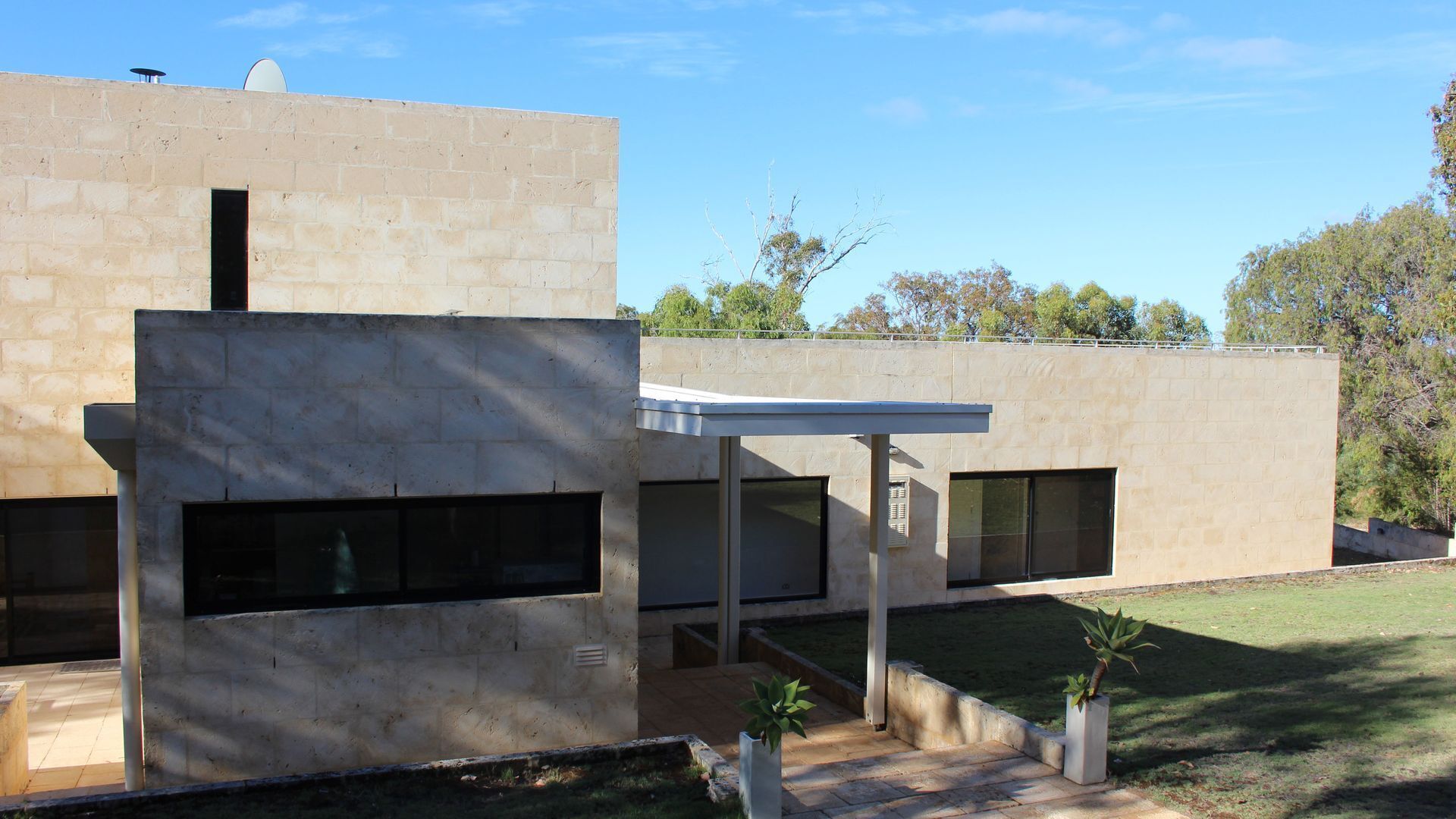 The Summer House - Luxury + Relaxation by Design — image 6