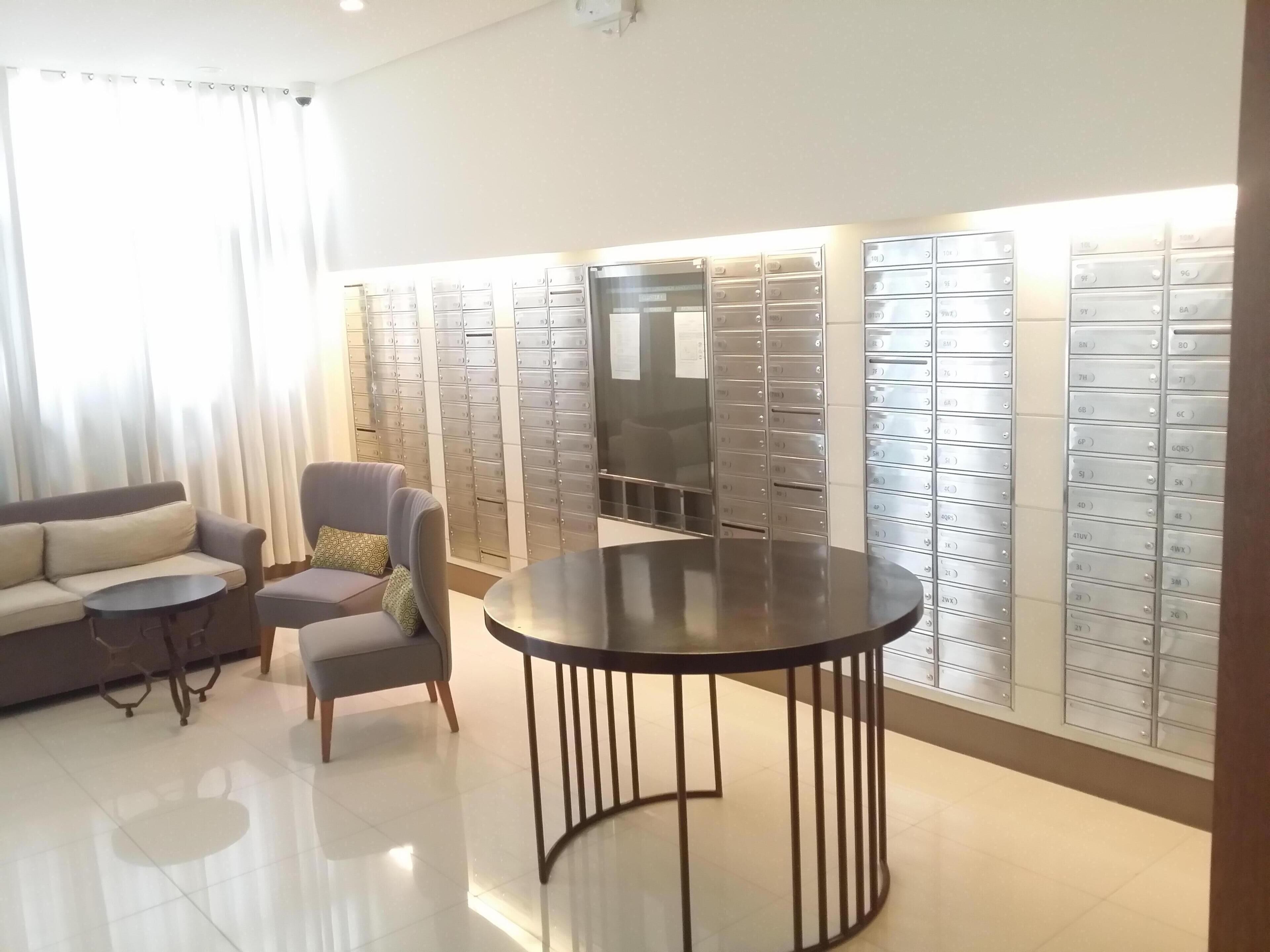 Studio unit #1 with City View near NAIA 3 Cable and High-speed Wifi