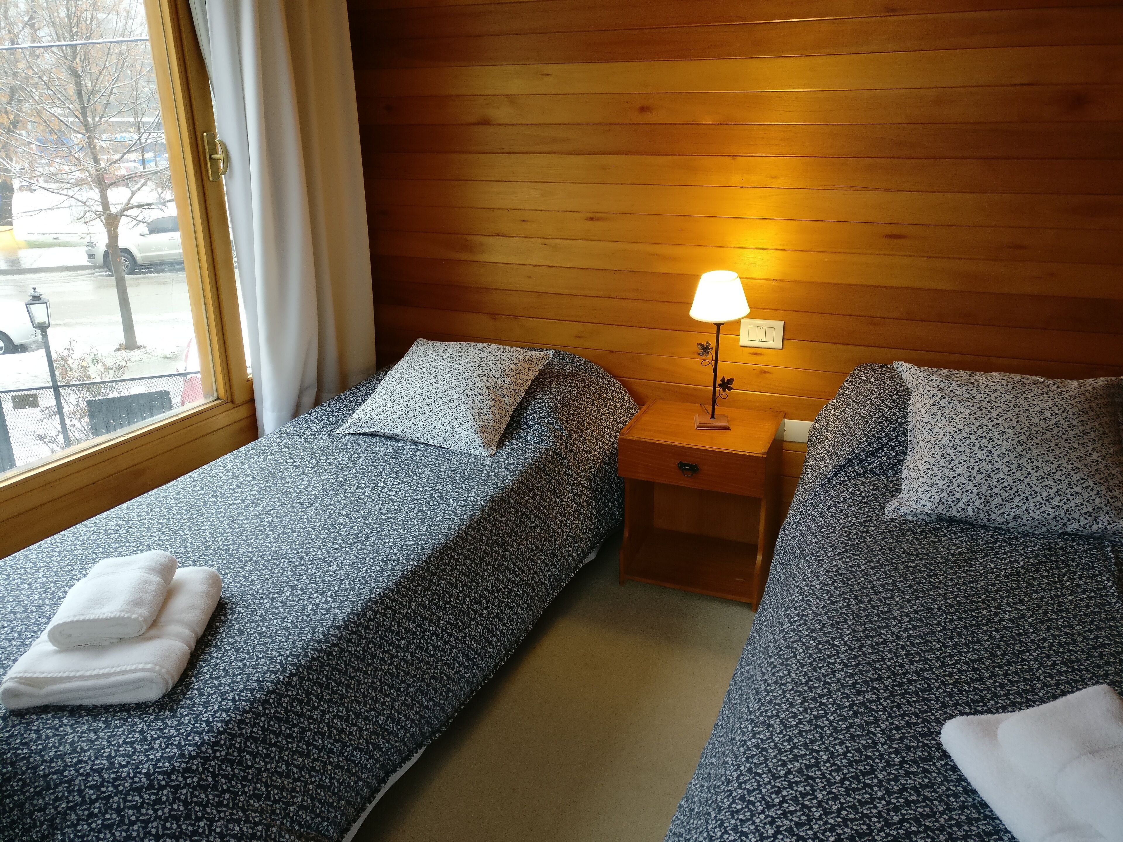 2 chambres, coffres-forts dans les chambres, Wi-Fi, draps fournis