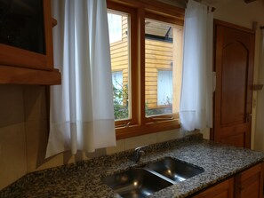Interior - Cabin Cuatro Estaciones with mountain views (San Martin de los Andes)
