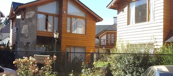 Cabin Cuatro Estaciones with mountain views