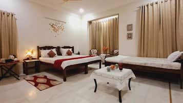 3 bedrooms, free WiFi, bed sheets