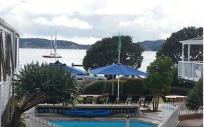 Property grounds - Paihia Bay of Islands, 2 bedroom unit in holiday resort. Sleeps 5.  (Paihia)