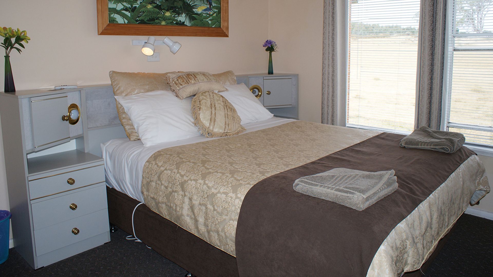 AAA Granary Accomm - Dads 3 bedroom Cottage — image 7