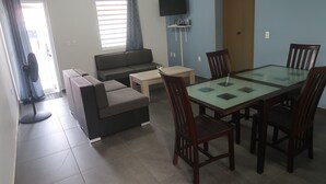 Dining - Apartment ground floor B (Willemstad)