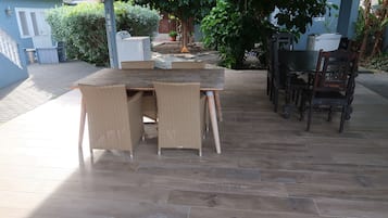 Buiten dineren