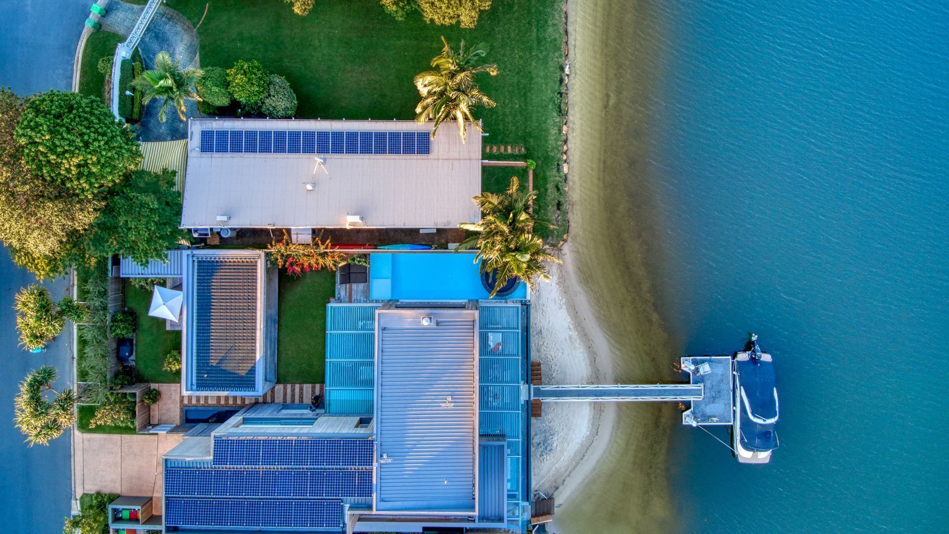 River House Noosa - Walking Distance to Hastings Street & Main Beach