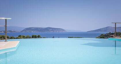 Luxury Estate Villa + 2 appartements privés + court de tennis / piscine / sauna et superbes plages