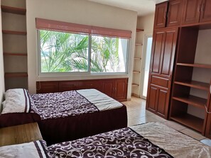 4 chambres, Wi-Fi gratuit, draps fournis