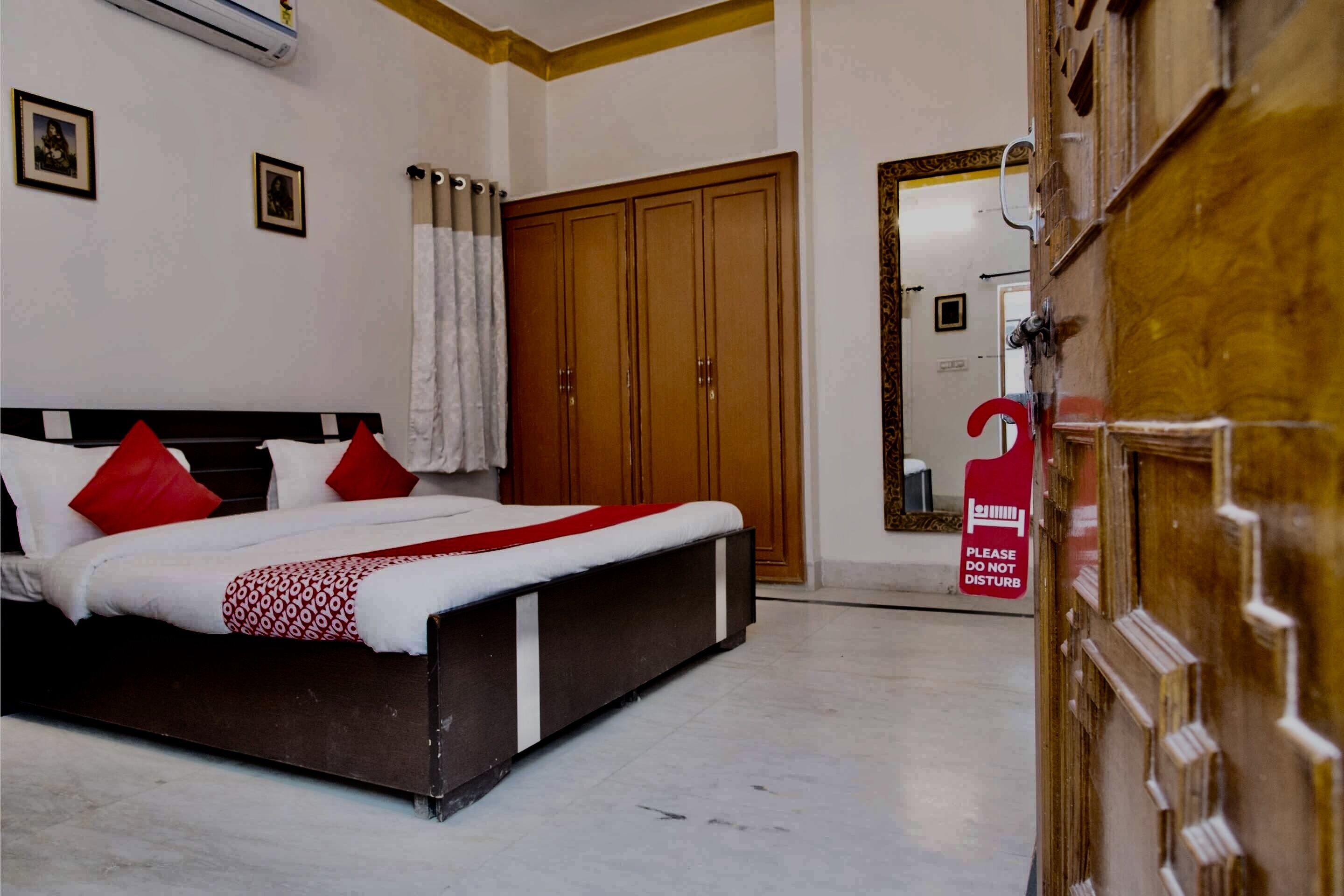 Namaskar from the city of lakes !  Home away from home is the vision !