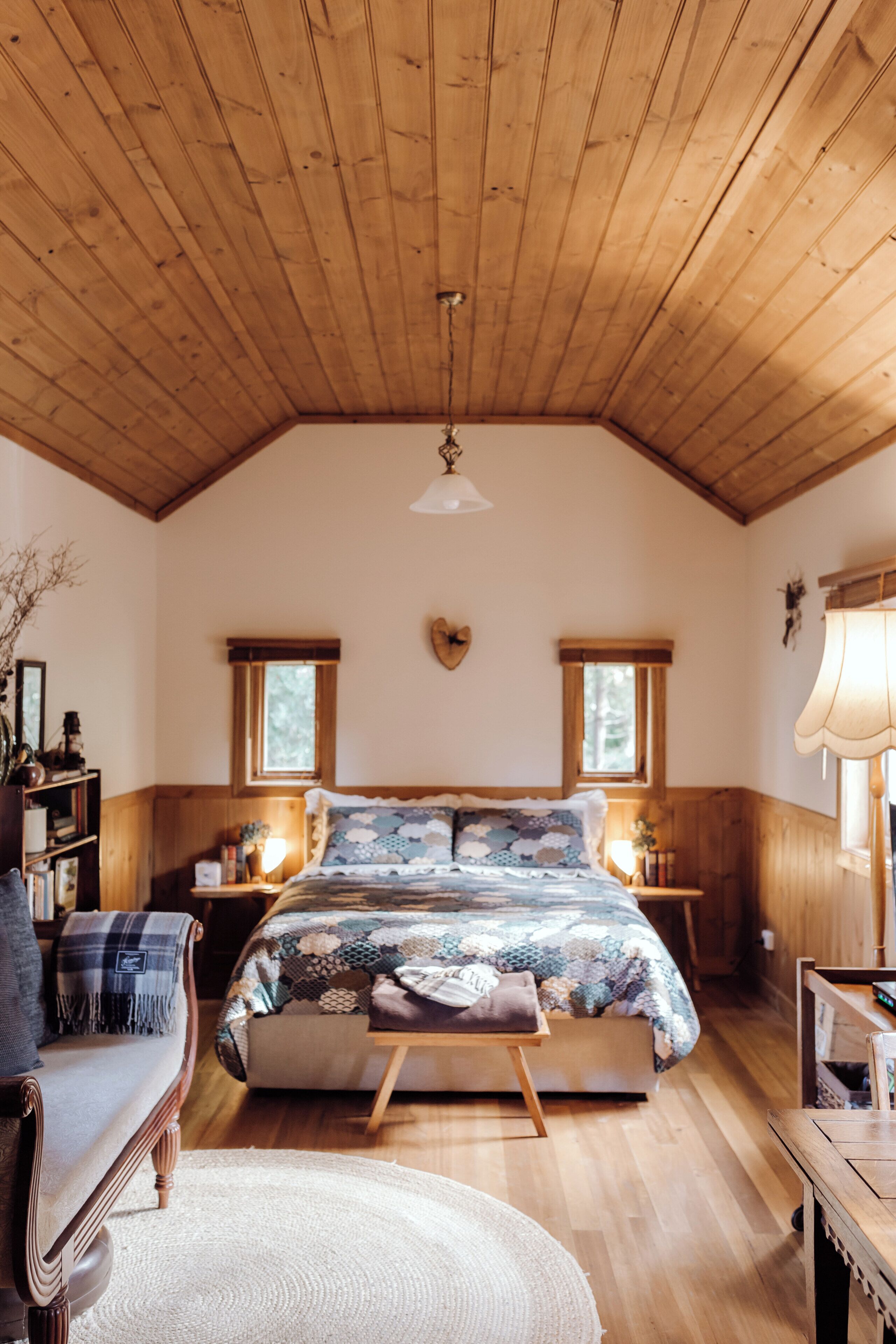1 bedroom, desk, free WiFi, bed sheets