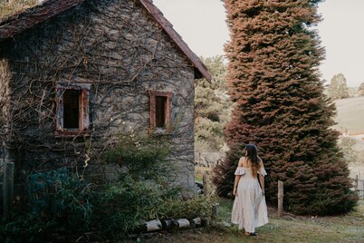 Romantic Farmlet Escape - Mini Goats & Firepit