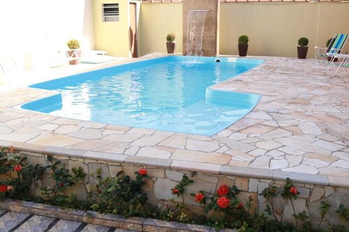 NORTHERN BORACIA COASTAL CHALET - W / POOL, AIR CONDITIONING, INDIVIDE BARBECUE,