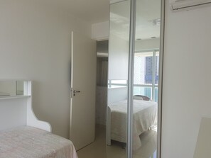 2 quartos, acesso à internet