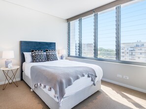 1 chambre, fer et planche à repasser, accès au Wi-Fi (inclus)