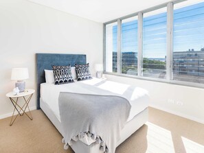 1 chambre, fer et planche à repasser, lit parapluie, Wi-Fi gratuit