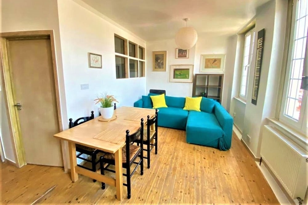 Splendid 1 Bedroom Flat + Terrace (Kentish Town)