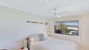 4 bedrooms, iron/ironing board - Copa Dell - Stunning Views (Copacabana)