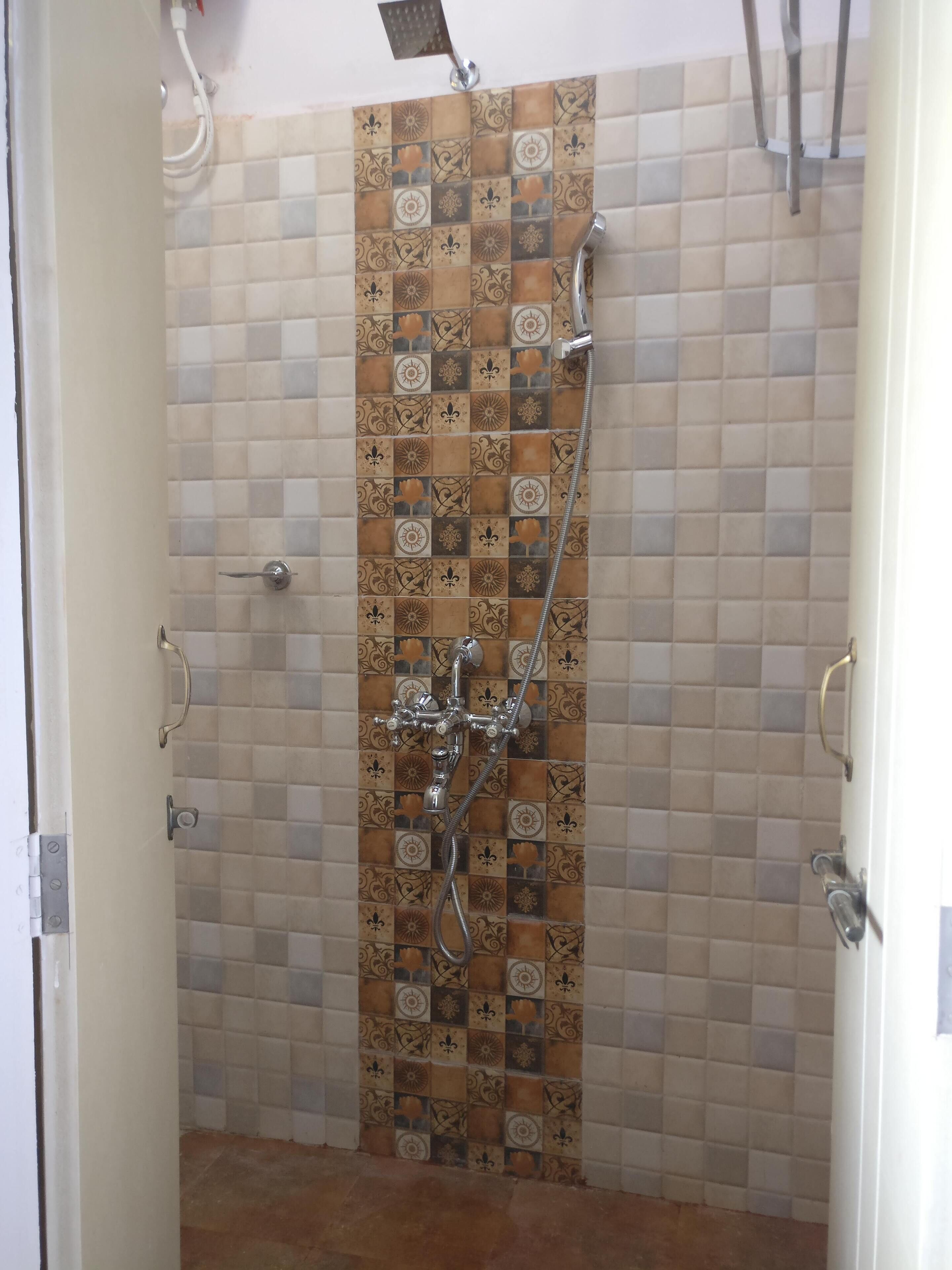 Tio Tony’s – A Home For Your Holiday.