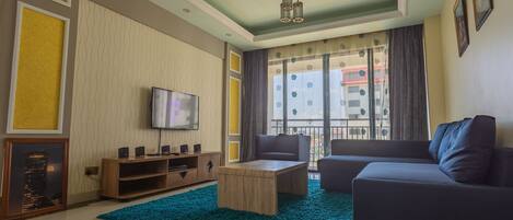 Smart TV, DVD player, stereo