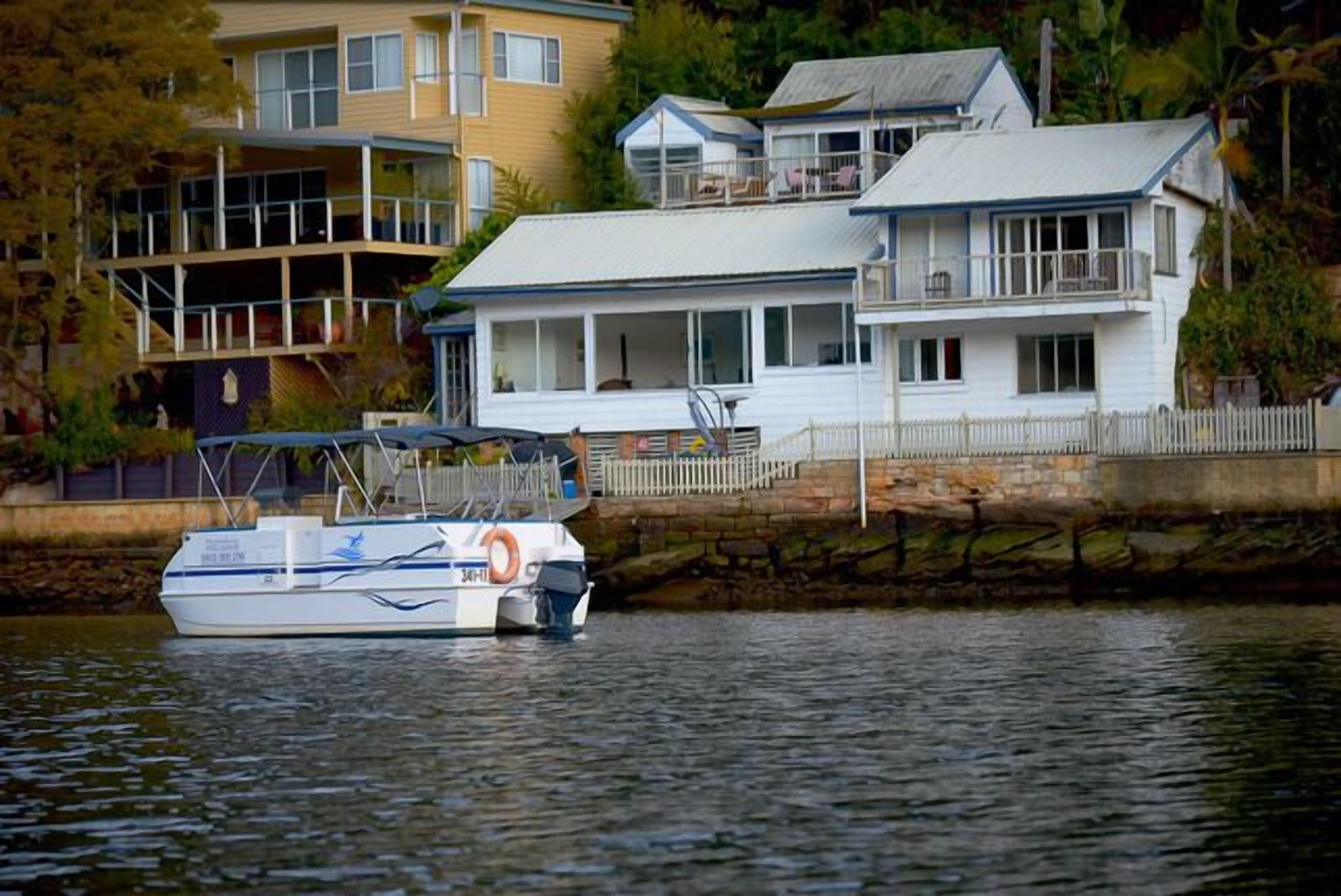 Berowra Waters Cottage — image 23