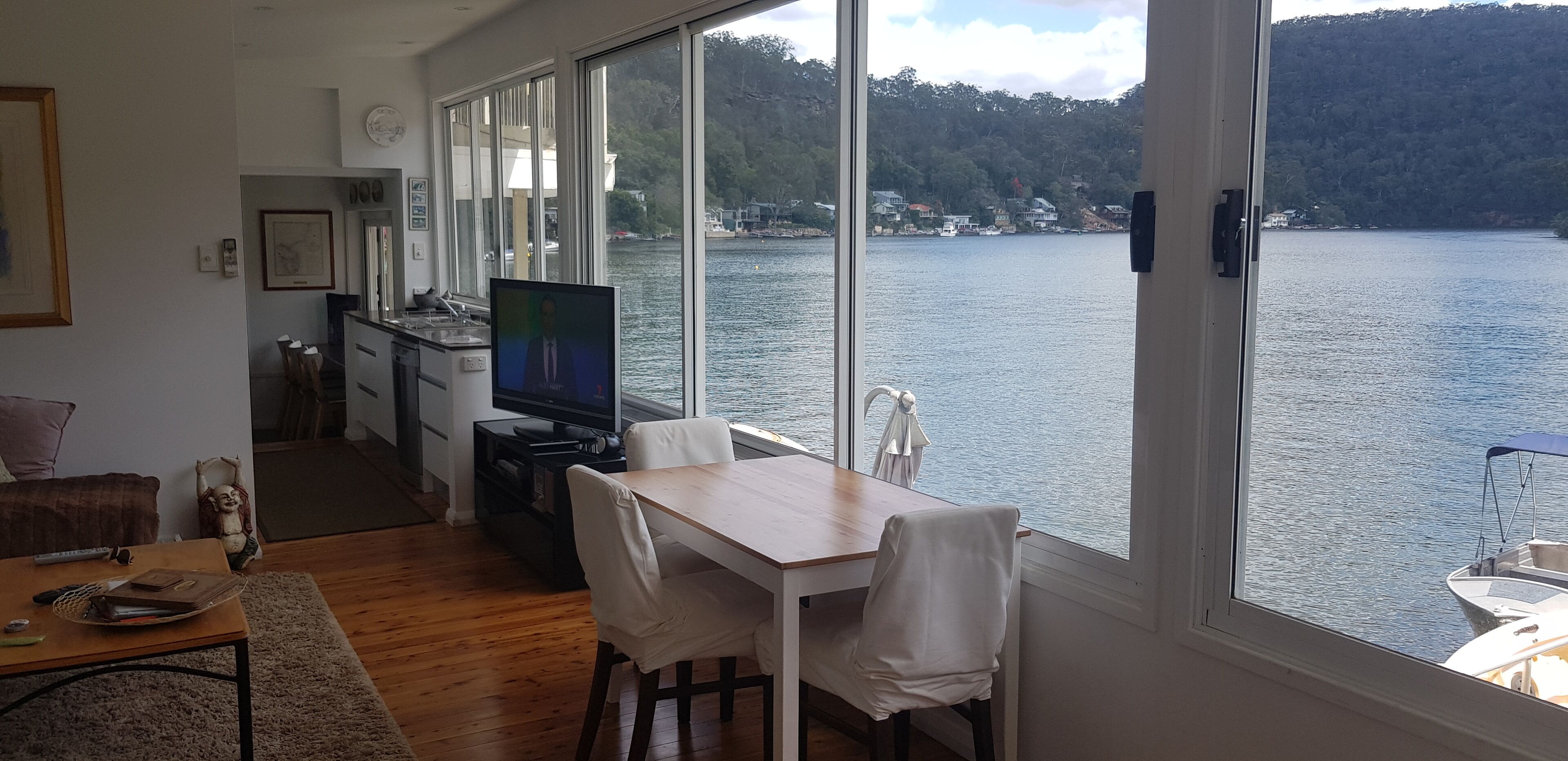 Berowra Waters Cottage — image 3