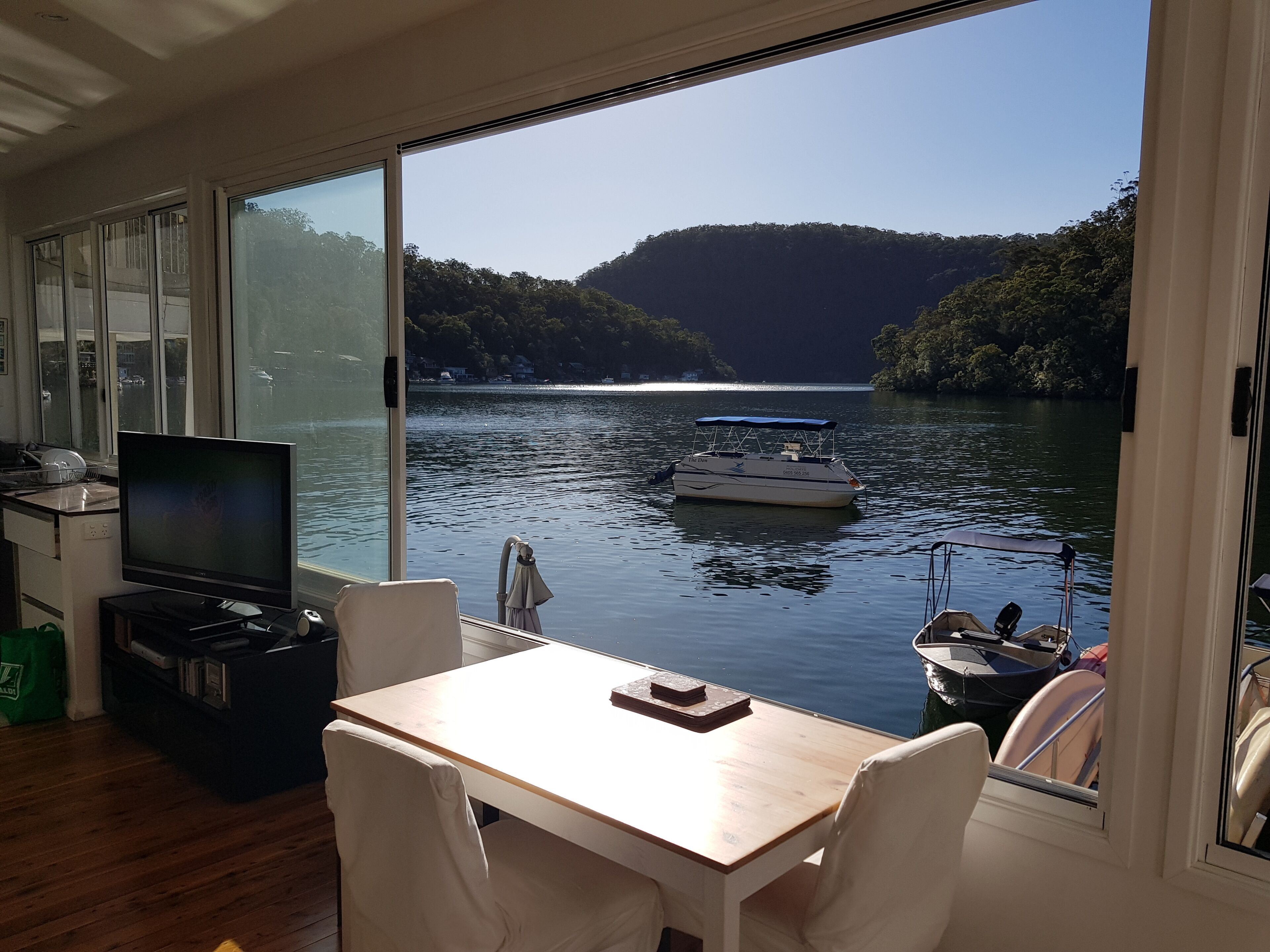 Berowra Waters Cottage — image 12