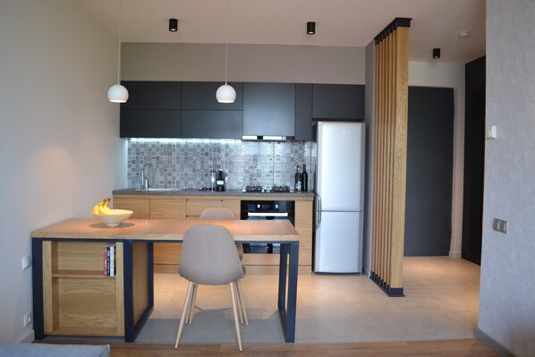 Fridge, microwave, oven, stovetop - Poti Apartments - get cozy apartment in Poti (Poti)